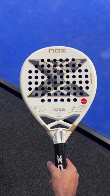 Video de Paleta de Pádel Nox AT10 Genius Pro Xtreme 2026 Agustín Tapia | Envío Gratis + 3 Cuotas Sin Interés