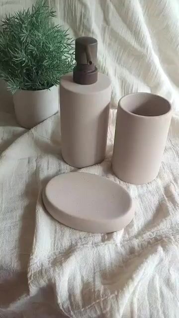 Video de Juego de Dispenser Portacepillo y Jabonera Granito