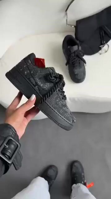 Vídeo de Tênis Air Force Luxo Preto Grafite 34 ao 43