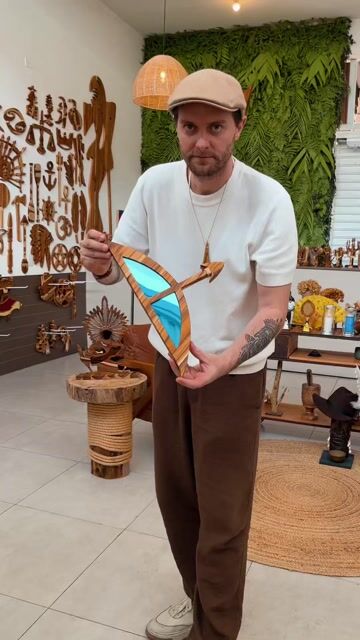 Vídeo de Ofá Oxóssi Espelhado Azul - 40cm Alt