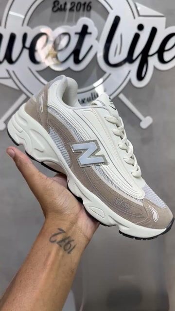 Video de Tênis NB 1000 Branco/ Bege claro