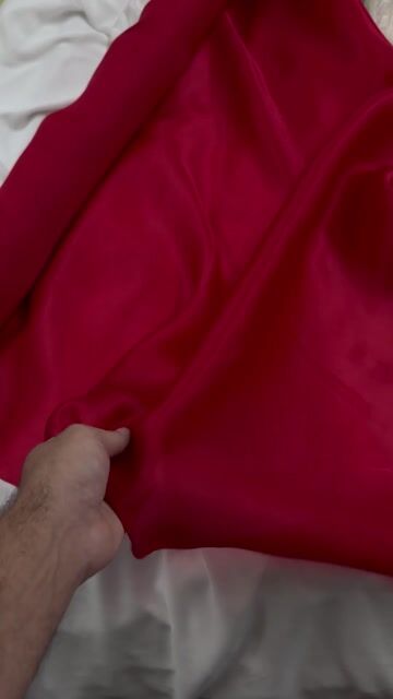 Vídeo de Tecido Gazar De Seda Pura - Vermelho