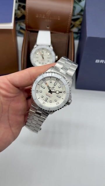 Video de Breitling Superocean 44mm - AÇO/MOSTRADOR BRANCO