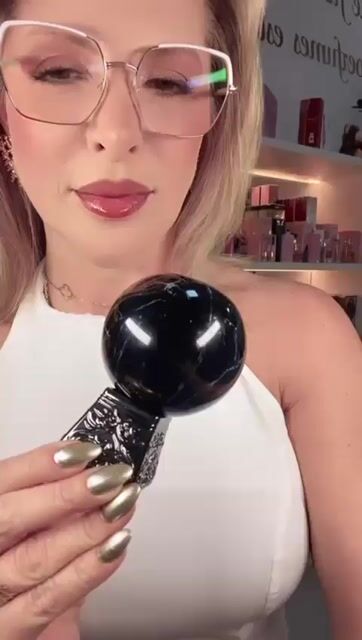 Vídeo de Black Obsidian Aurora Scents EDP