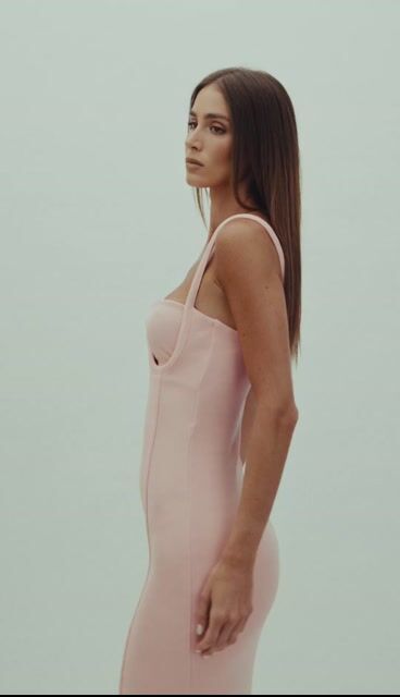 Video de VESTIDO ANDREY MIDI AJUSTADO