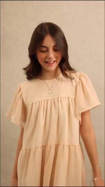 Video de Vestido em Chiffon Tatiana 8895