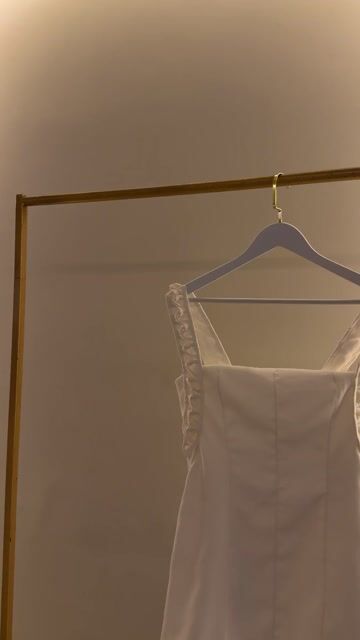 Vídeo de Vestido Penélope (Alfaiataria Premium)