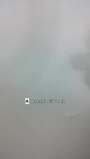 Video de Capacitor Electrolítico 2200uf 63v 18x35mm