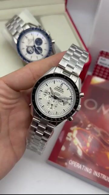 Video de Speedmaster Snoopy - 44mm - AÇO/MOSTRADOR BRANCO