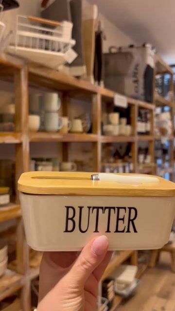 Video de MANTEQUERA CON UNTADOR TAPA BAMBU BUTTER LISA