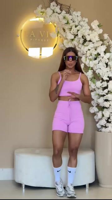 Video de CONJUNTO TOP ALÇA FINA E SHORT LAVIE