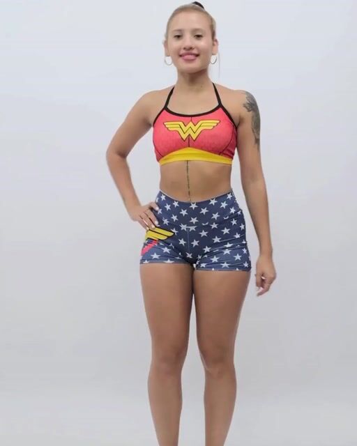 Video de Conjunto Wonder Woman Estrellas