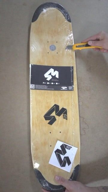 Video de Skate Montado Marfim 4Msb - 8.0"
