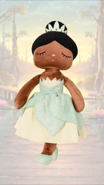 Video de METOO DOLL - BONECA ANGELA 40CM PRINCESA VERDE - TIANA