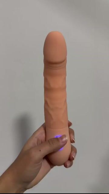 Vídeo de Vibrador Pênis Realista King 9 Modos de Vibração