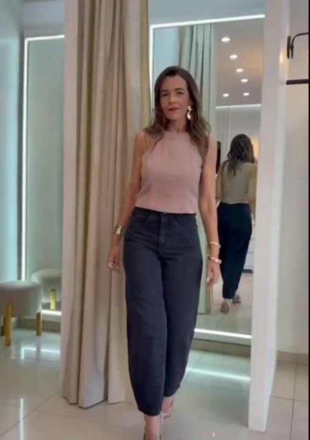 Vídeo de CHEZ ELLE