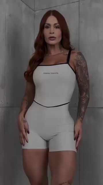 Vídeo de Mariah Biquínis