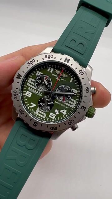 Video de Breitling Endurance Pro Ironman 44mm - AÇO/MOSTRADOR VERDE - SILICONE