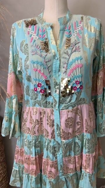 Video de Vestido curto boho bordado Cod:5030