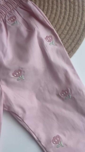 Video de BABUCHA BORDADA MARGA ROSE | B2293