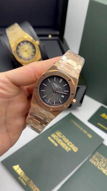 Video de Audemars Piguet Royal Oak 42mm - AÇO ROSE/MOSTRADOR PRETO