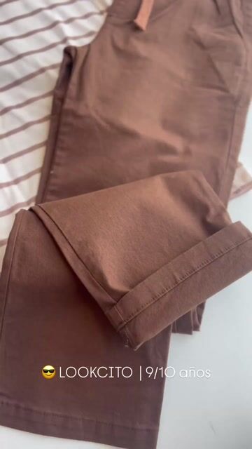 Video de PANTALON GABARDINA NAUTICO CHOCO | J1243