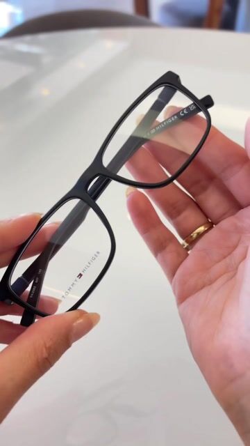 Vídeo de Tommy Hilfiger TH 2382 807 55