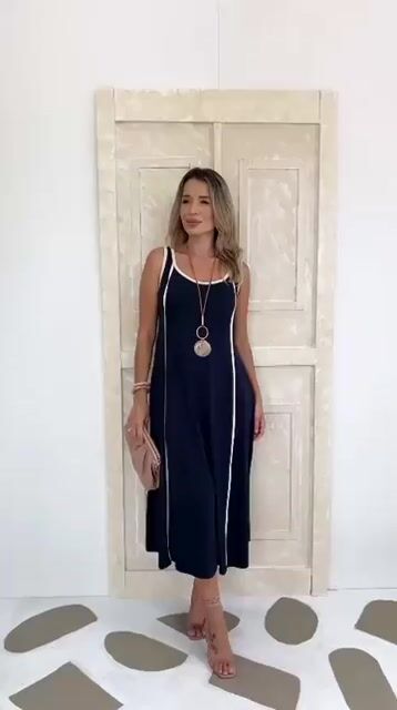 Vídeo de Vestido Mídi Regata Elegance com Viés Contrastante