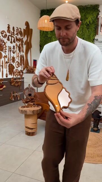 Vídeo de Concha Espelhada - 20cm Alt