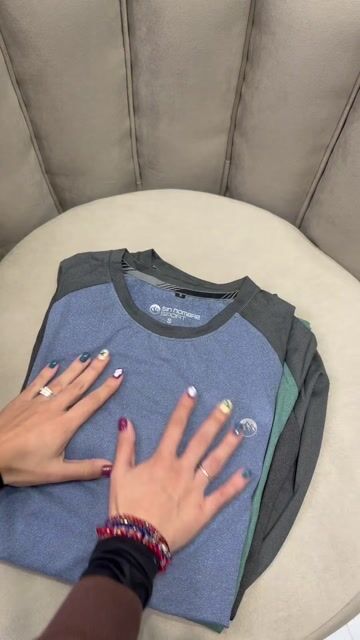 Video de Remera Combinada Unisex