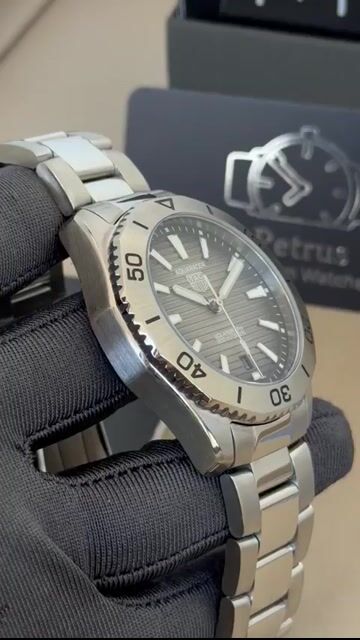 Video de TAG Heuer Aquaracer 40mm - AÇO/MOSTRADOR PRETO