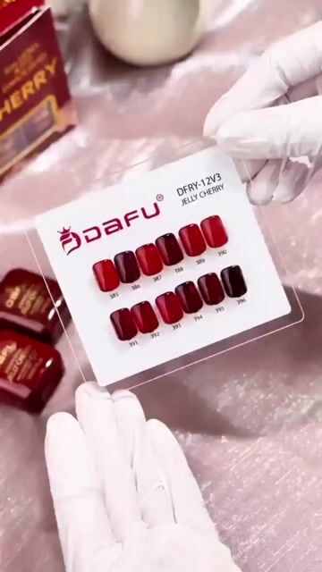 Video de ESMALTE EM GEL COLEÇÃO: JELLY CHERRY 12ML - DAFU