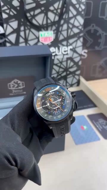 Video de TAG Heuer Grand Carrera Mercedez-Benz SLS 47mm - AÇO/MOSTRADOR PRETO - SILICONE