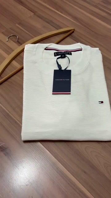 Video de CAMISETA-TEXTURIZADA-IMPORTADA-TH-BRANCA-OFF-WHITE-ALTA GRAMATURA