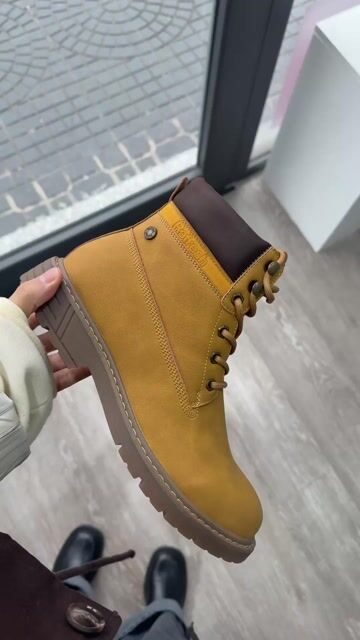 Video de BORCEGO LEO REF172227 MEN