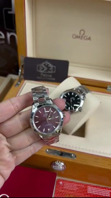 Video de Omega Seamaster 34mm - AÇO/MOSTRADOR ROXO