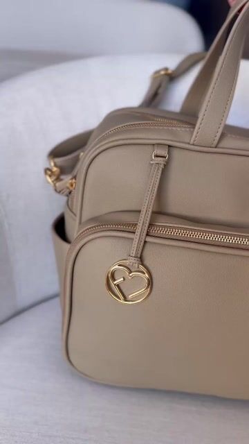 Vídeo de Bolsa Maternidade Retangular marinho - Coleção Aura