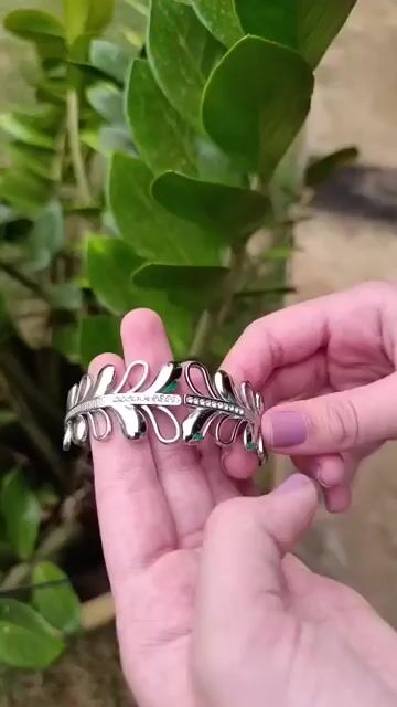 Video de Bracelete Prateado Ramos- INOX -