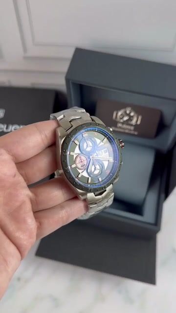 Video de TAG Heuer Carrera Red Bull Racing 48mm - AÇO/MOSTRADOR PRETO E BRANCO