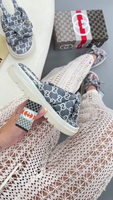 Video de Gucci Chinelo Confort