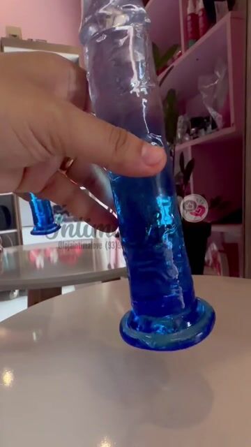 Vídeo de Dildo Penis de silicone com ventosa 19x3,5cm
