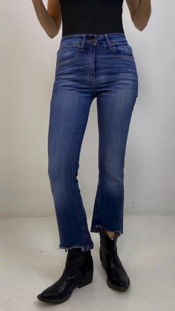 Video de Jeans Crop Amalita Blue by Eccomi Cua C/ Roturas (ECCO2506)