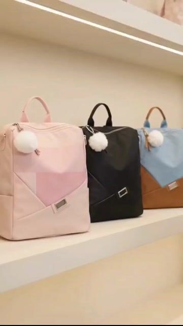 Video de Mochila Para Mujer De Moda Diseño Tres Partes Tela Oxford