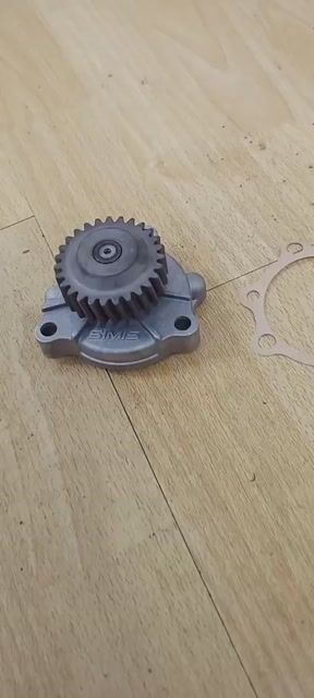 Video de BOMBA ACEITE MOTOR AUTOELEVADOR TOYOTA DIESEL 1DZ 15100-UC020 27 DIENTES SERIE 7/8/Z