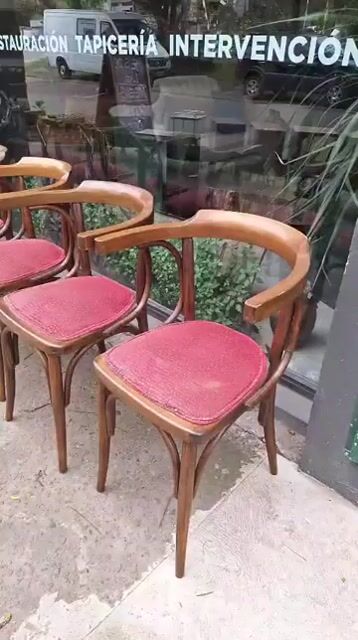 Video de Juego de 6 sillas Thonet tipo "bar"