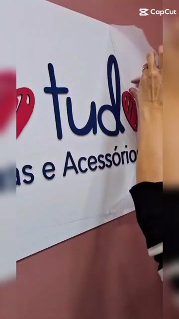 Video de Placa Decorativa para Loja 80 x 50 cm