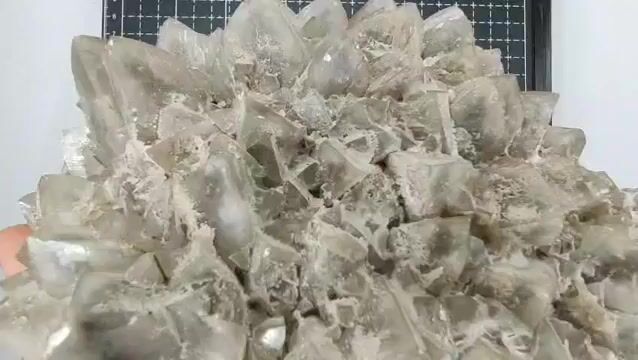 Video de 1.2 kg Calcita Diente de Perro 1 Pieza Minerales de Colección