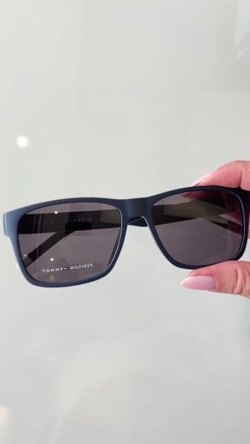 Vídeo de Tommy Hilfiger TH 1718/S - 0JU 56