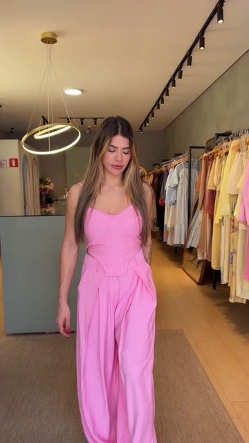 Vídeo de Conjunto Corset e Calça