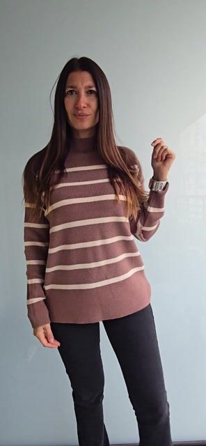 Video de Sweater medio polera de bremer doble rayado